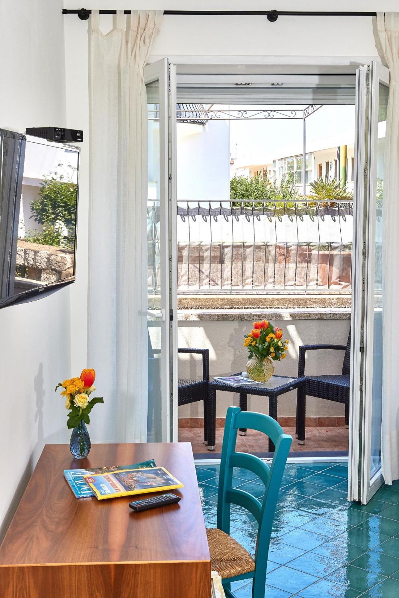 Hotel Victoria Place Anacapri  Exteriör bild