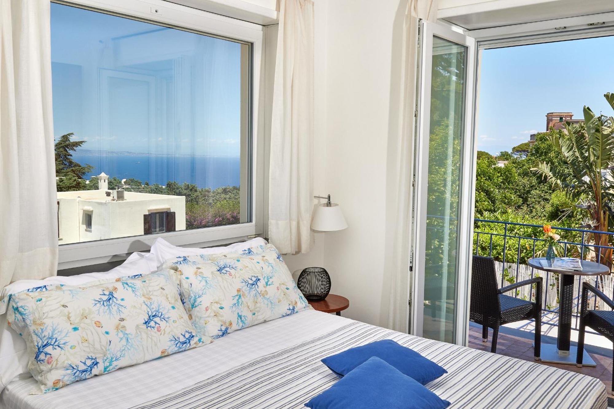 Hotel Victoria Place Anacapri  Exteriör bild