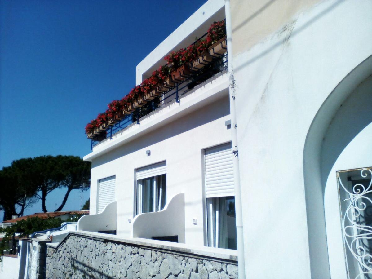 Hotel Victoria Place Anacapri  Exteriör bild
