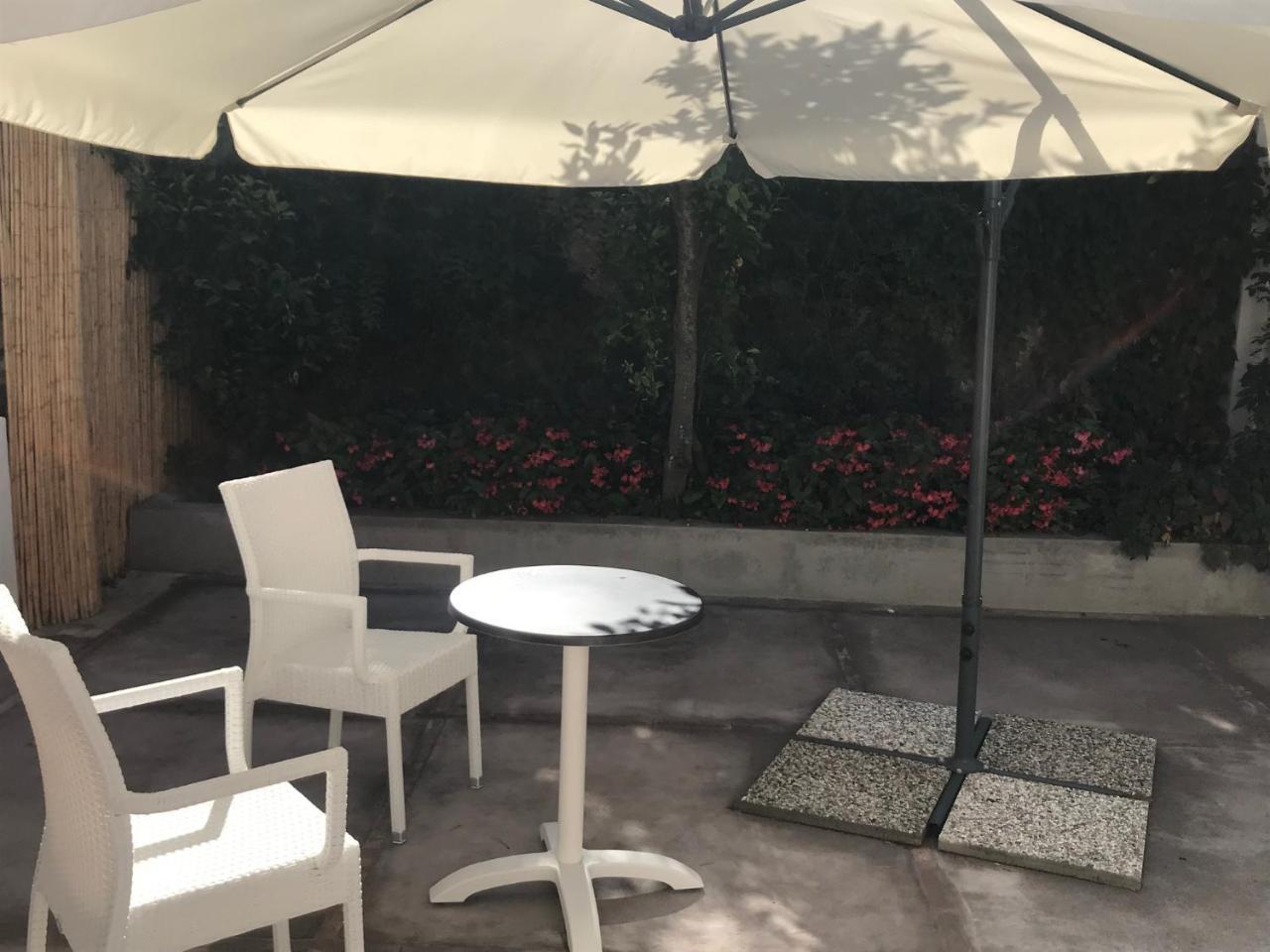 Hotel Victoria Place Anacapri  Exteriör bild